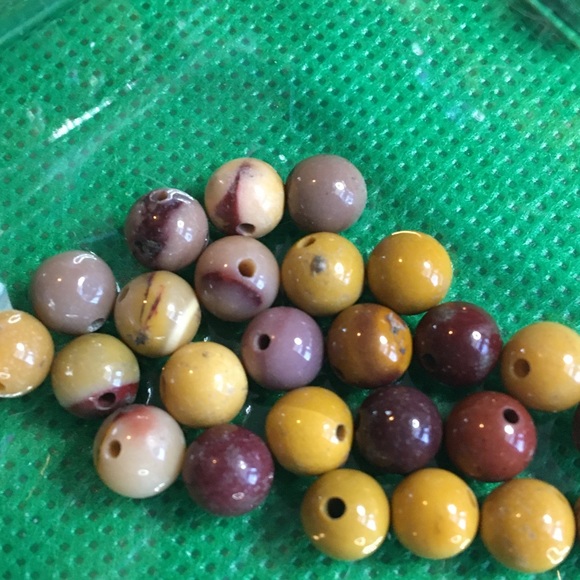 Mookaite Jasper - Picture 2 of 8